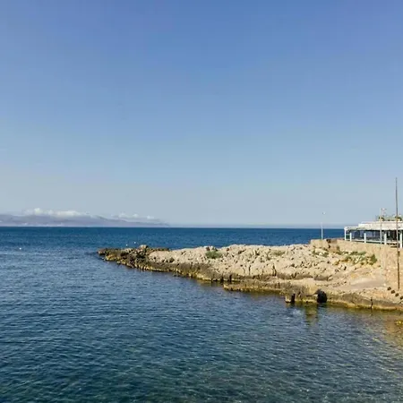 Passeig Del Mar 18