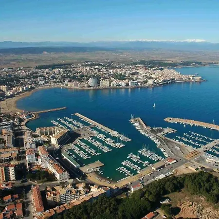 Passeig Del Mar 18 דירה